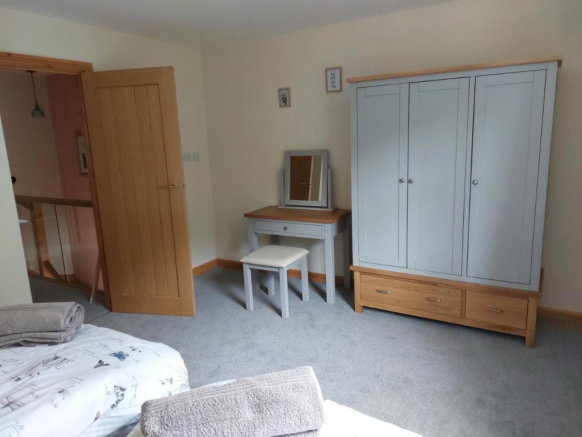 Two Bedroom Cottage - Country Lane -10 Min Walk To Perranporth Beach Eksteriør billede