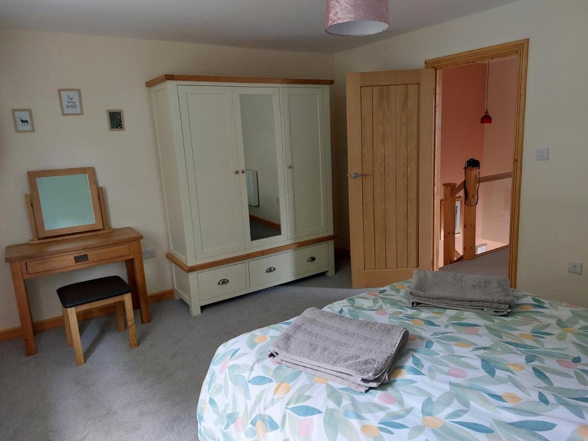 Two Bedroom Cottage - Country Lane -10 Min Walk To Perranporth Beach Eksteriør billede