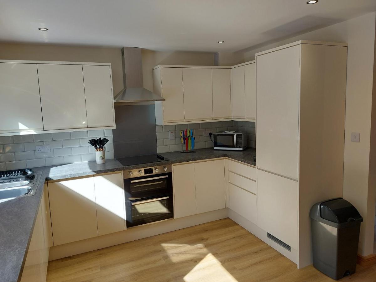 Two Bedroom Cottage - Country Lane -10 Min Walk To Perranporth Beach Eksteriør billede